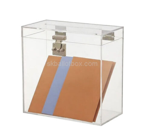 Custom plexiglass wedding cards collection box